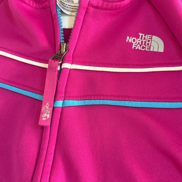 THE NORTH FACE Magenta Fleece Zip Hoodie, Size Medium (10-12) - Picture 3 of 8